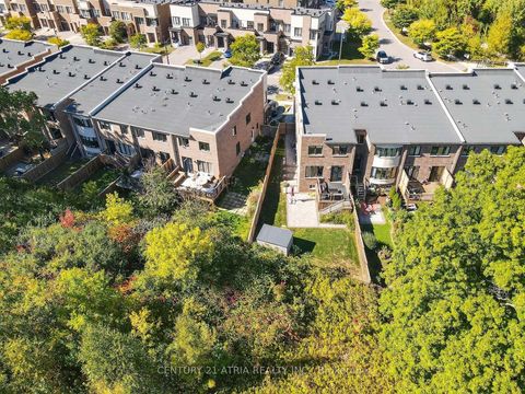 Photo 3 at 115 Dariole Drive, Rural Richmond Hill, Richmond Hill