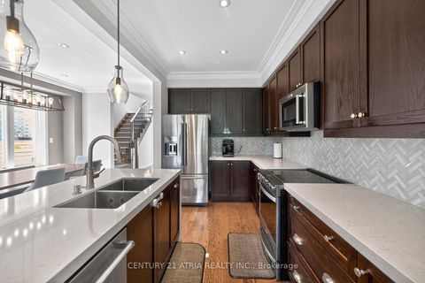 Photo 17 at 115 Dariole Drive, Rural Richmond Hill, Richmond Hill