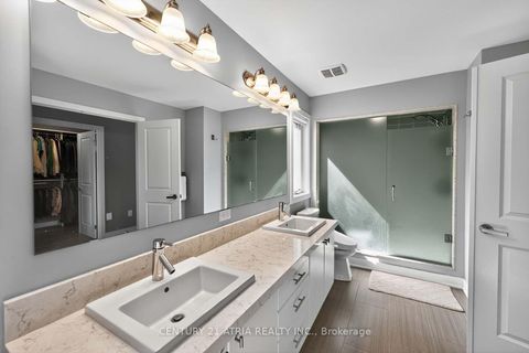 Photo 24 at 115 Dariole Drive, Rural Richmond Hill, Richmond Hill