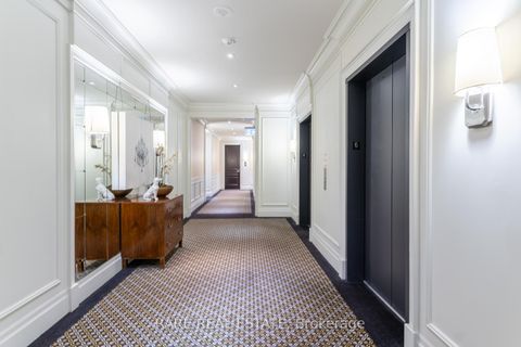 Photo 4 at 611 - 20 Burkebrook Place, York Mills, Toronto
