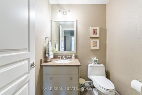 Photo 14 at 611 - 20 Burkebrook Place, York Mills, Toronto