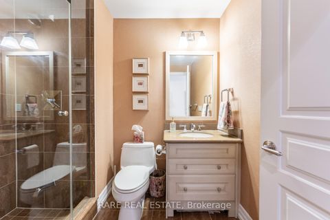 Photo 17 at 611 - 20 Burkebrook Place, York Mills, Toronto