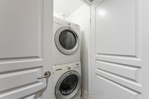 Photo 18 at 611 - 20 Burkebrook Place, York Mills, Toronto