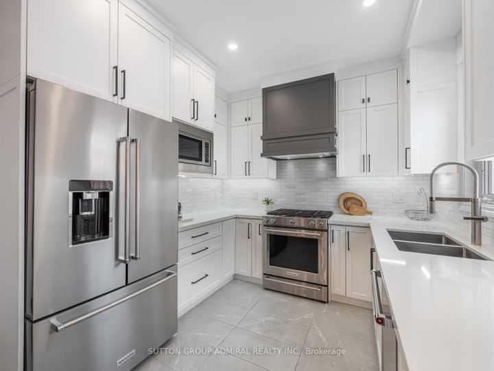 Photo 12 at 1057 Warby Trail, Wyndham, Newmarket