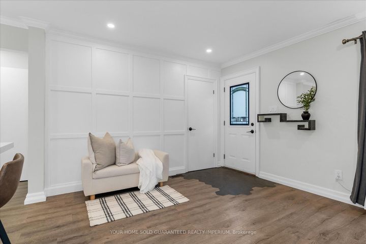 Photo 2 at 3 MULOCK Avenue, Sunninghill, Hamilton