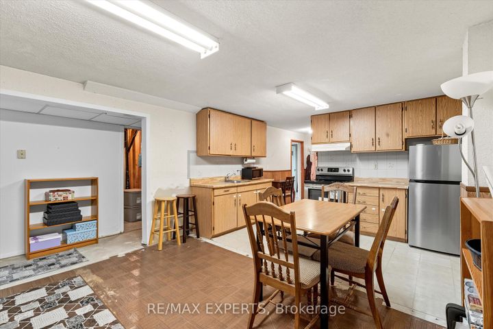 Photo 17 at 36 Nancy Mccredie Drive, Brampton West, Brampton