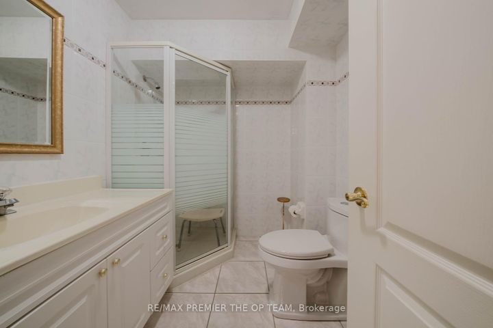 Photo 38 at 77 Malden Street, East Woodbridge, Vaughan