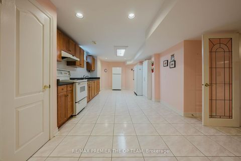 Photo 39 at 77 Malden Street, East Woodbridge, Vaughan
