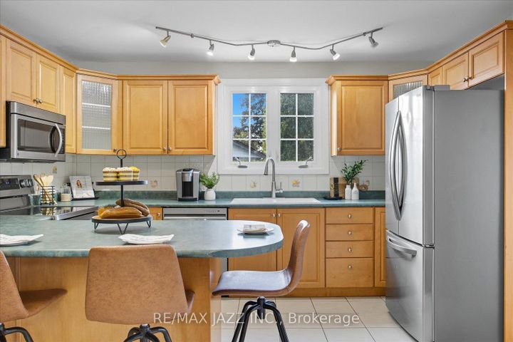 Photo 16 at 145 Switzer Drive, Centennial, Oshawa