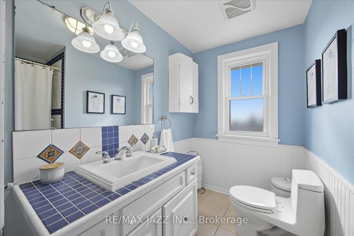 Photo 23 at 145 Switzer Drive, Centennial, Oshawa