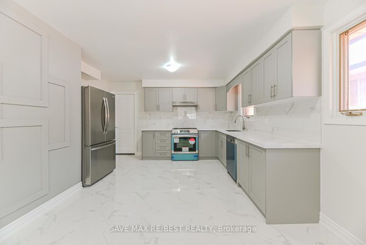 Photo 7 at 4 Petunias Road, Madoc, Brampton