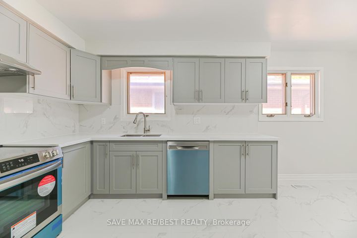 Photo 8 at 4 Petunias Road, Madoc, Brampton