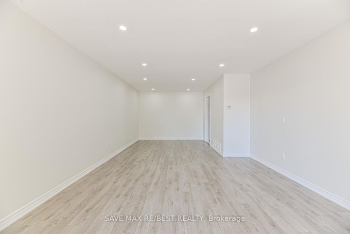 Photo 14 at 4 Petunias Road, Madoc, Brampton