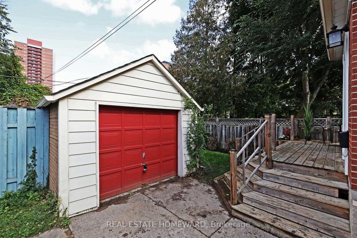 Photo 27 at 86 Floyd Avenue, Broadview North, Toronto
