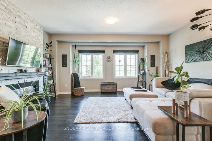 Photo 7 at 5 - 3170 Boxford Crescent, Churchill Meadows, Mississauga