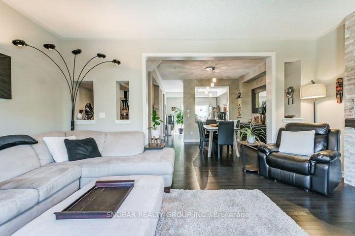Photo 9 at 5 - 3170 Boxford Crescent, Churchill Meadows, Mississauga