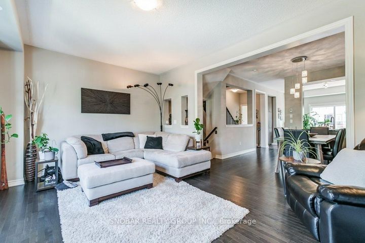Photo 11 at 5 - 3170 Boxford Crescent, Churchill Meadows, Mississauga