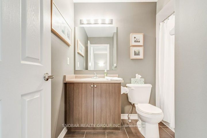 Photo 24 at 5 - 3170 Boxford Crescent, Churchill Meadows, Mississauga