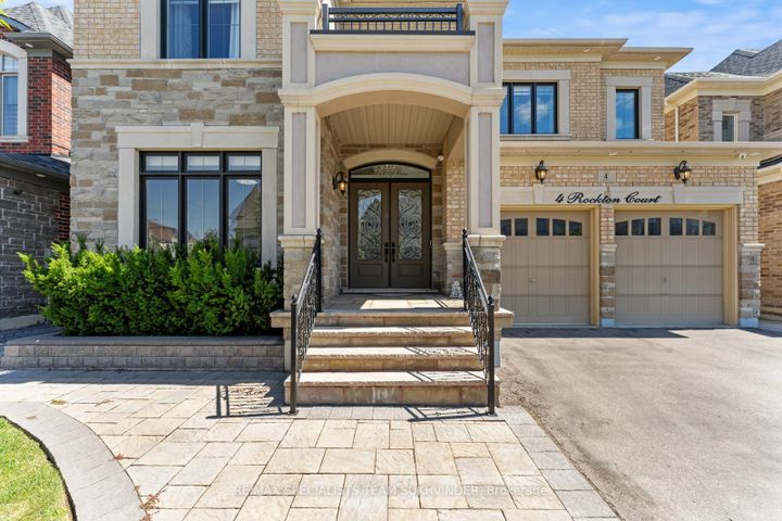 Photo 2 at 4 Rockton Court, Toronto Gore Rural Estate, Brampton