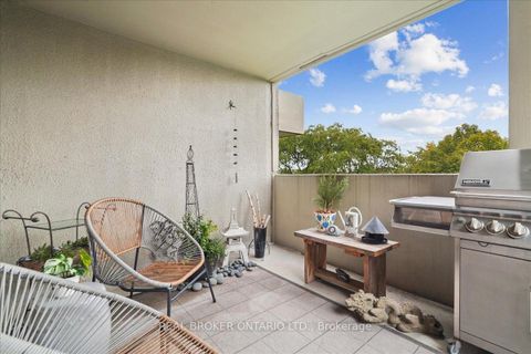 Photo 10 at A17 - 296 Mill Road, Markland Wood, Toronto