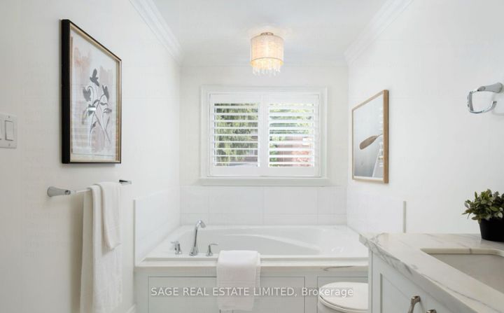 Photo 23 at 3 Fairfield Road, Mount Pleasant East, Toronto