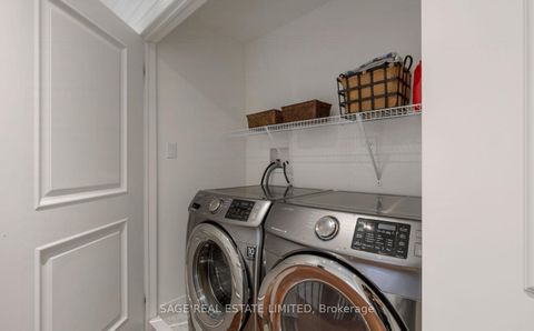 Photo 31 at 3 Fairfield Road, Mount Pleasant East, Toronto