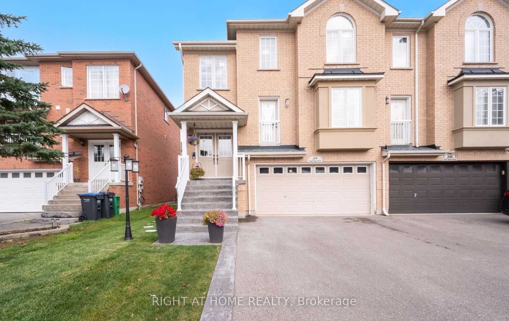 58 Knoll Haven Circle, Bolton North, Caledon 