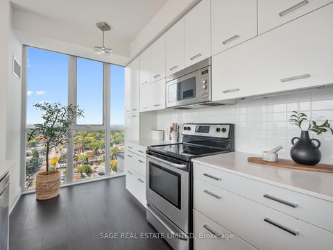 Photo 8 at 1708 - 530 St Clair Avenue W, Cedarvale, Toronto