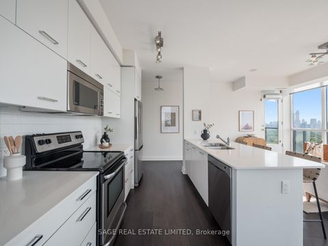 Photo 11 at 1708 - 530 St Clair Avenue W, Cedarvale, Toronto