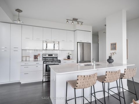 Photo 14 at 1708 - 530 St Clair Avenue W, Cedarvale, Toronto