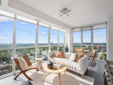 Photo 18 at 1708 - 530 St Clair Avenue W, Cedarvale, Toronto