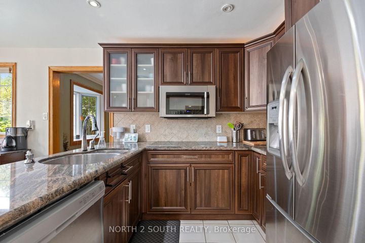 Photo 14 at 18 Mitchell Avenue, Heart Lake West, Brampton