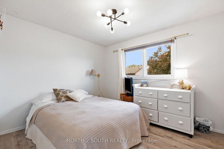 Photo 26 at 18 Mitchell Avenue, Heart Lake West, Brampton
