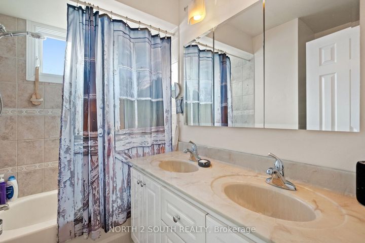 Photo 28 at 18 Mitchell Avenue, Heart Lake West, Brampton