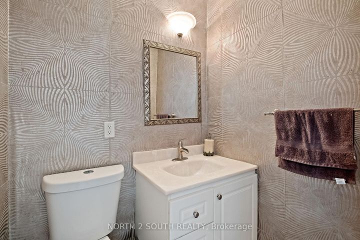 Photo 29 at 18 Mitchell Avenue, Heart Lake West, Brampton