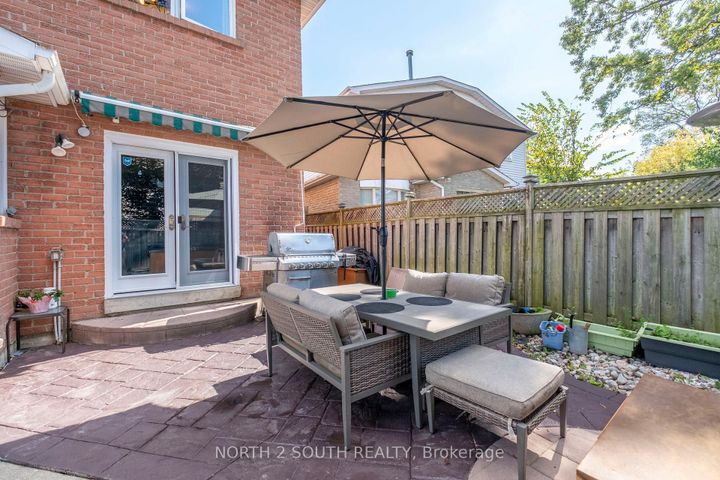 Photo 40 at 18 Mitchell Avenue, Heart Lake West, Brampton