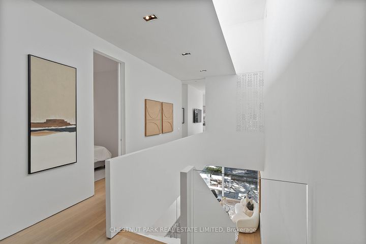 Photo 27 at 82 Robert Street, University, Toronto