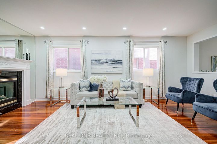 Photo 3 at 32 Frobisher Street, Langstaff, Richmond Hill