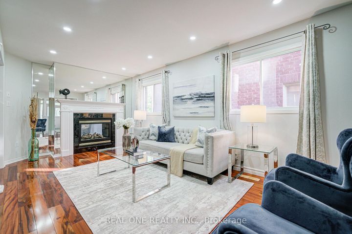 Photo 5 at 32 Frobisher Street, Langstaff, Richmond Hill