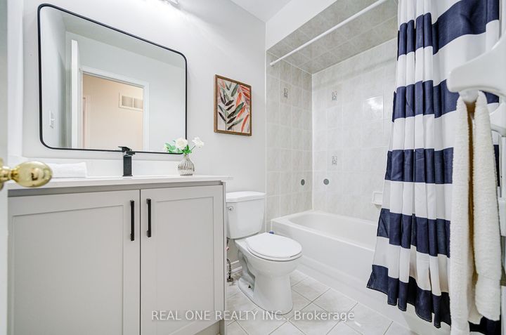 Photo 24 at 32 Frobisher Street, Langstaff, Richmond Hill