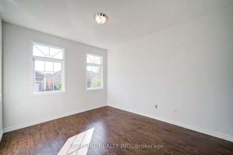 Photo 27 at 32 Frobisher Street, Langstaff, Richmond Hill Photo 27 at 32 Frobisher Street, Langstaff, Richmond Hill