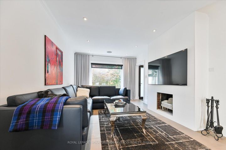 Photo 9 at 34 Glenwood Crescent, Parkview, Toronto