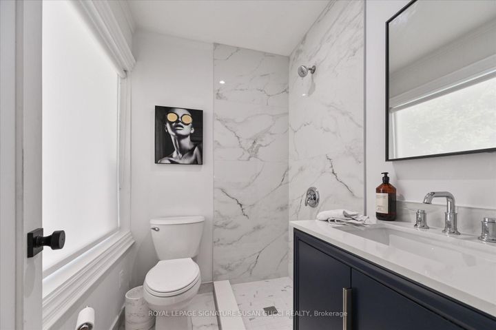 Photo 19 at 34 Glenwood Crescent, Parkview, Toronto