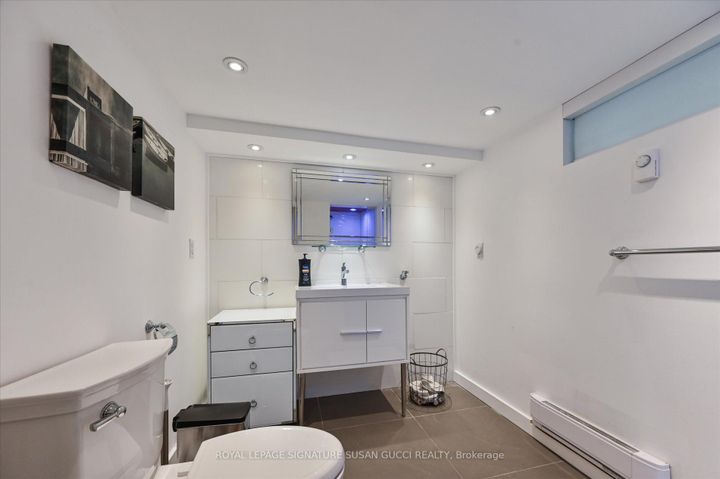 Photo 31 at 34 Glenwood Crescent, Parkview, Toronto