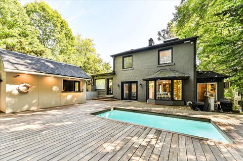 Photo 42 at 34 Glenwood Crescent, Parkview, Toronto