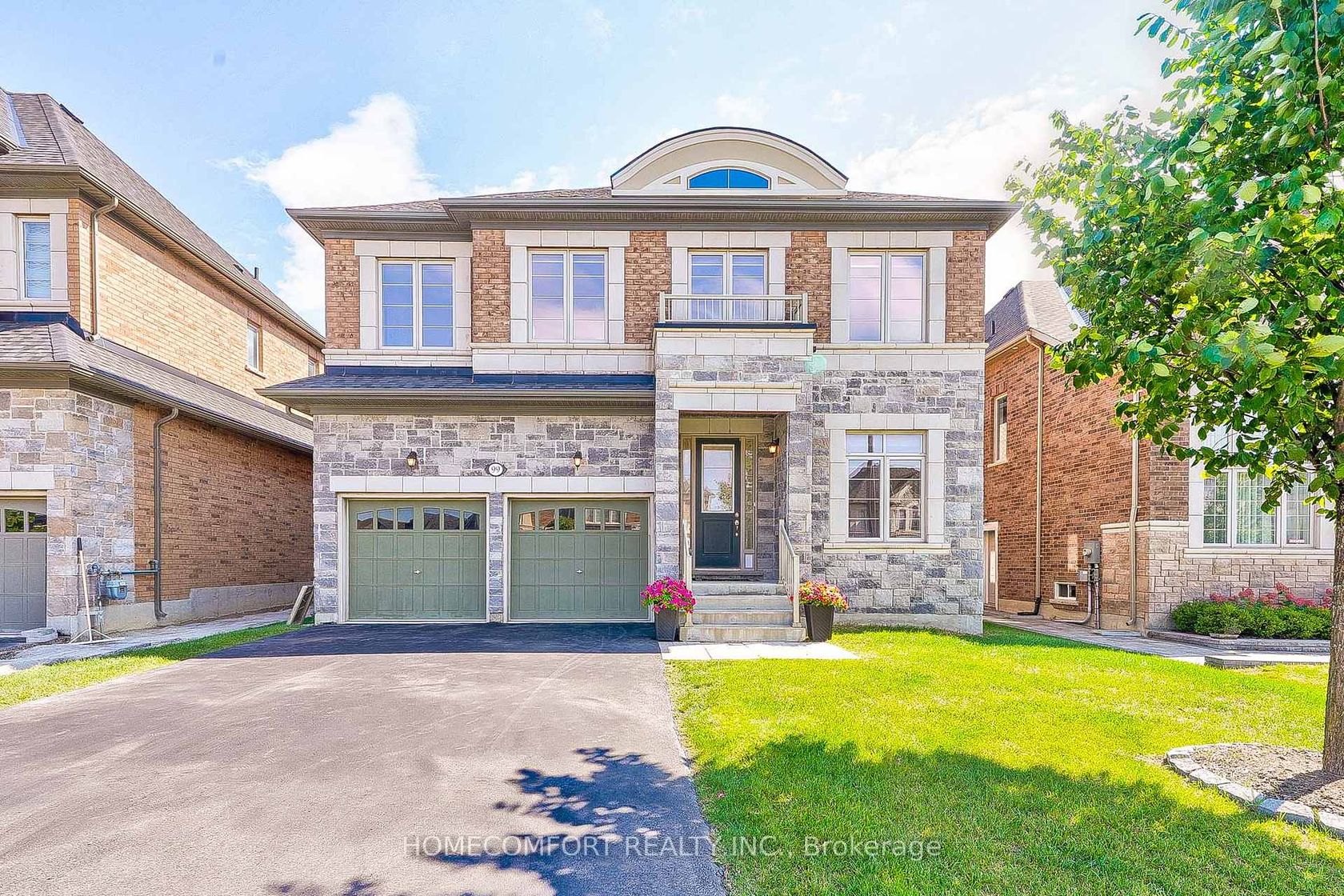 99 Mitchell Place, Glenway Estates, Newmarket photo number 2