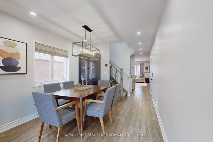 Photo 15 at 4830 Thomas Alton Boulevard, Alton, Burlington