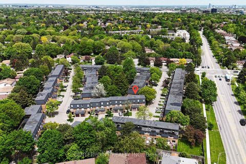 Photo 30 at 42 Sego Royal Way, Hillcrest Village, Toronto