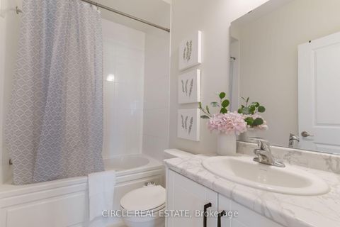 Photo 34 at 3419 Sixth Line, GO Glenorchy, Oakville