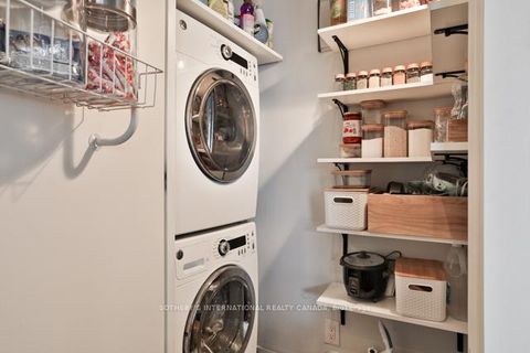 Photo 15 at 915 - 39 Brant Street, Waterfront Communities C1, Toronto